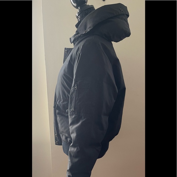 Vintage Roots Canada Down Black Bomber Jacket Size Large - Picture 6 of 13